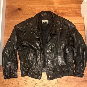 Men's Black Leather Bomber Jacket